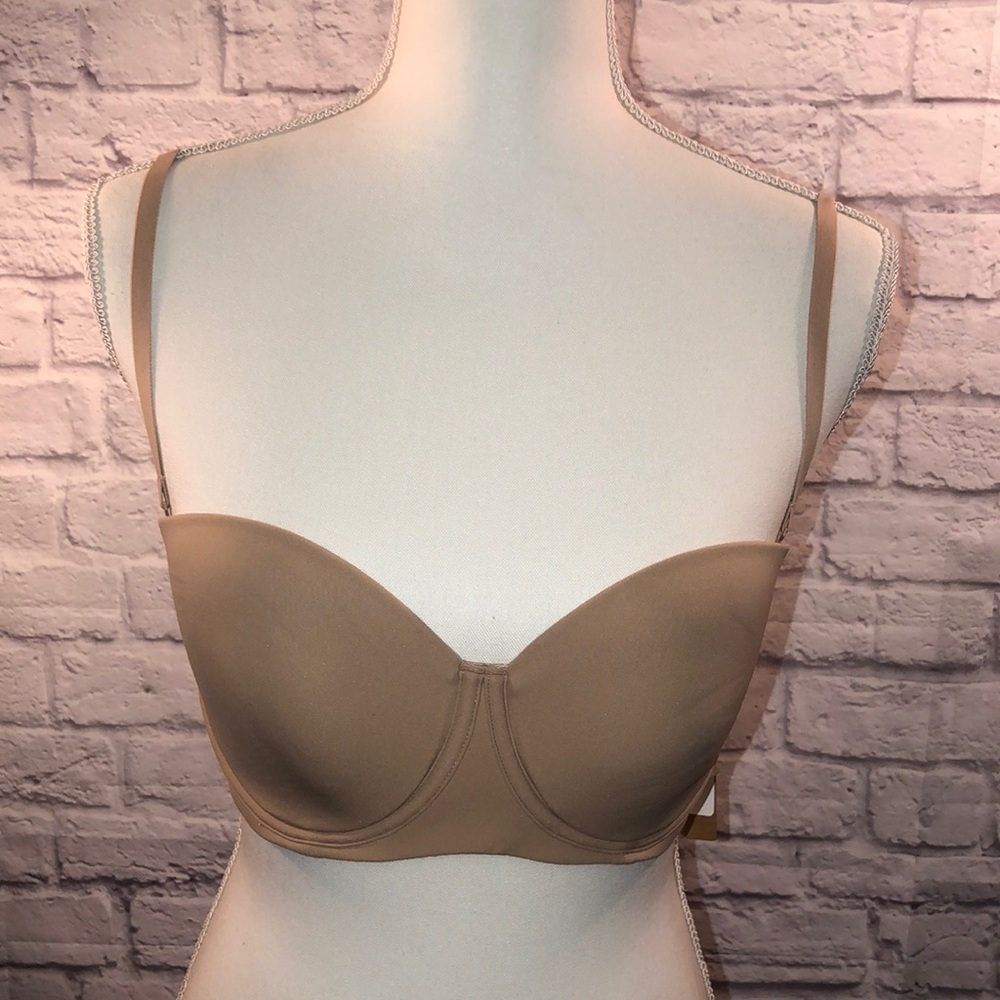 SKIMS Nude Strapless Convertible Bra